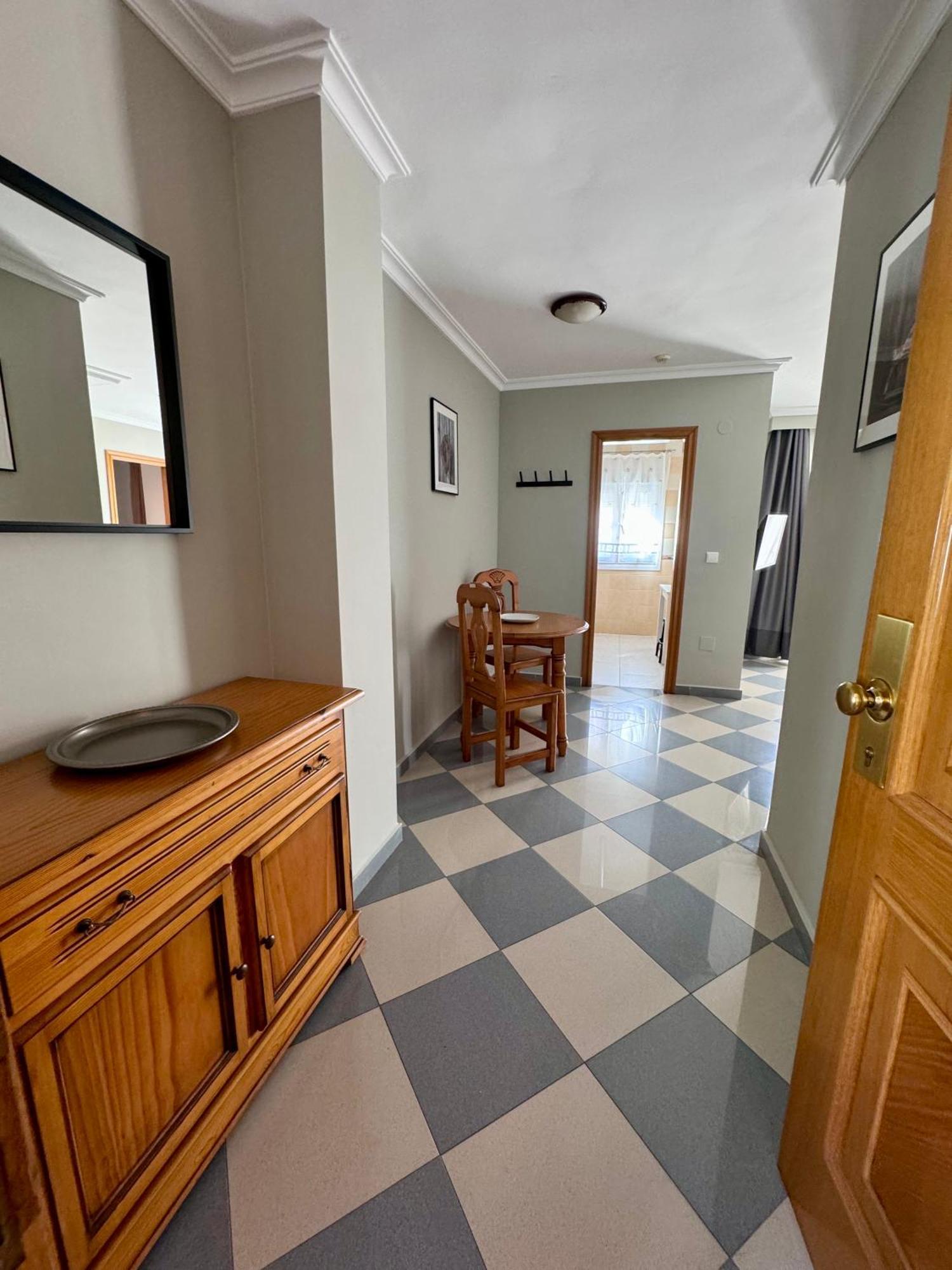 Apartamentos Nina De Oro Torremolinos Zewnętrze zdjęcie