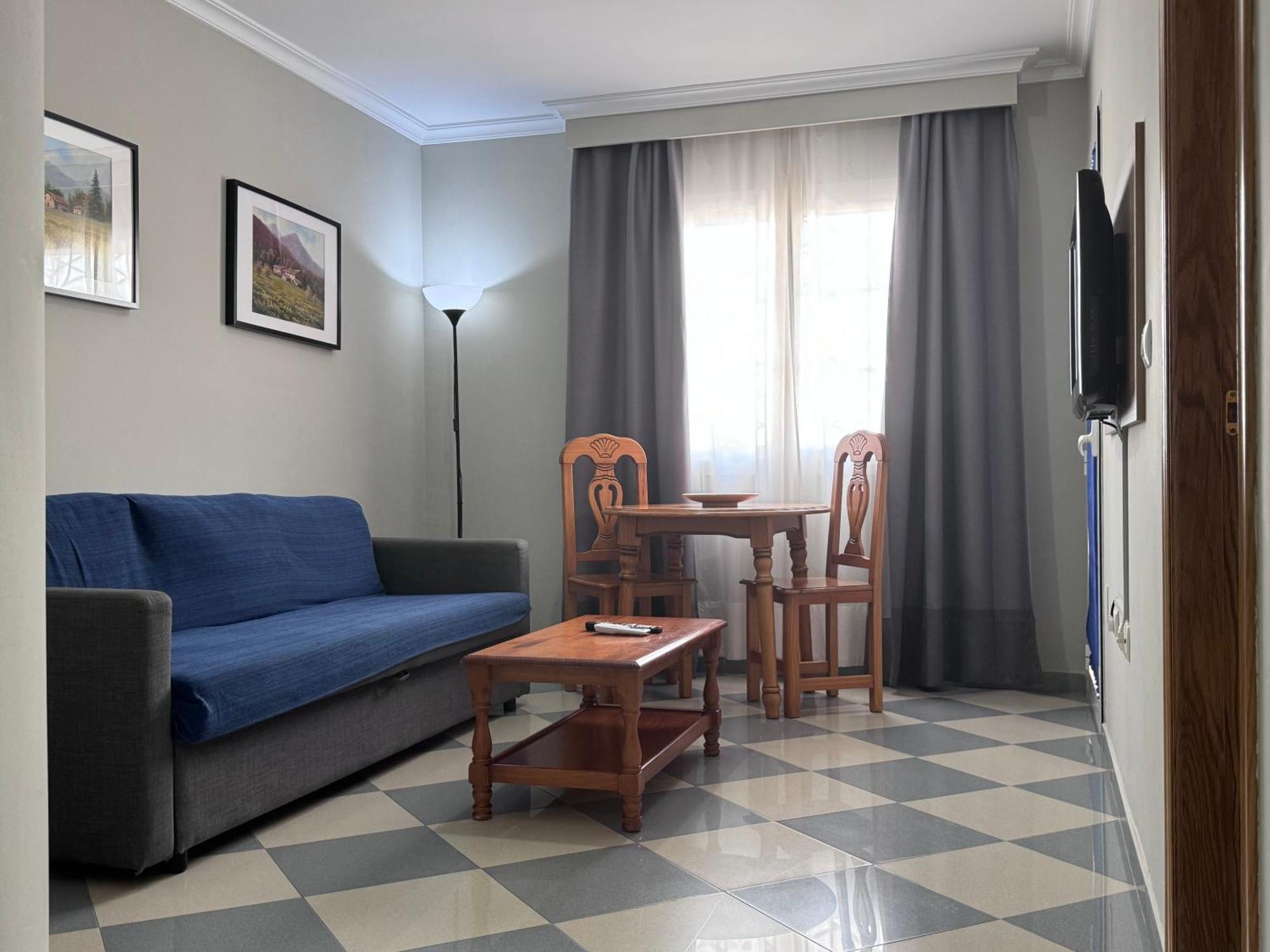 Apartamentos Nina De Oro Torremolinos Zewnętrze zdjęcie