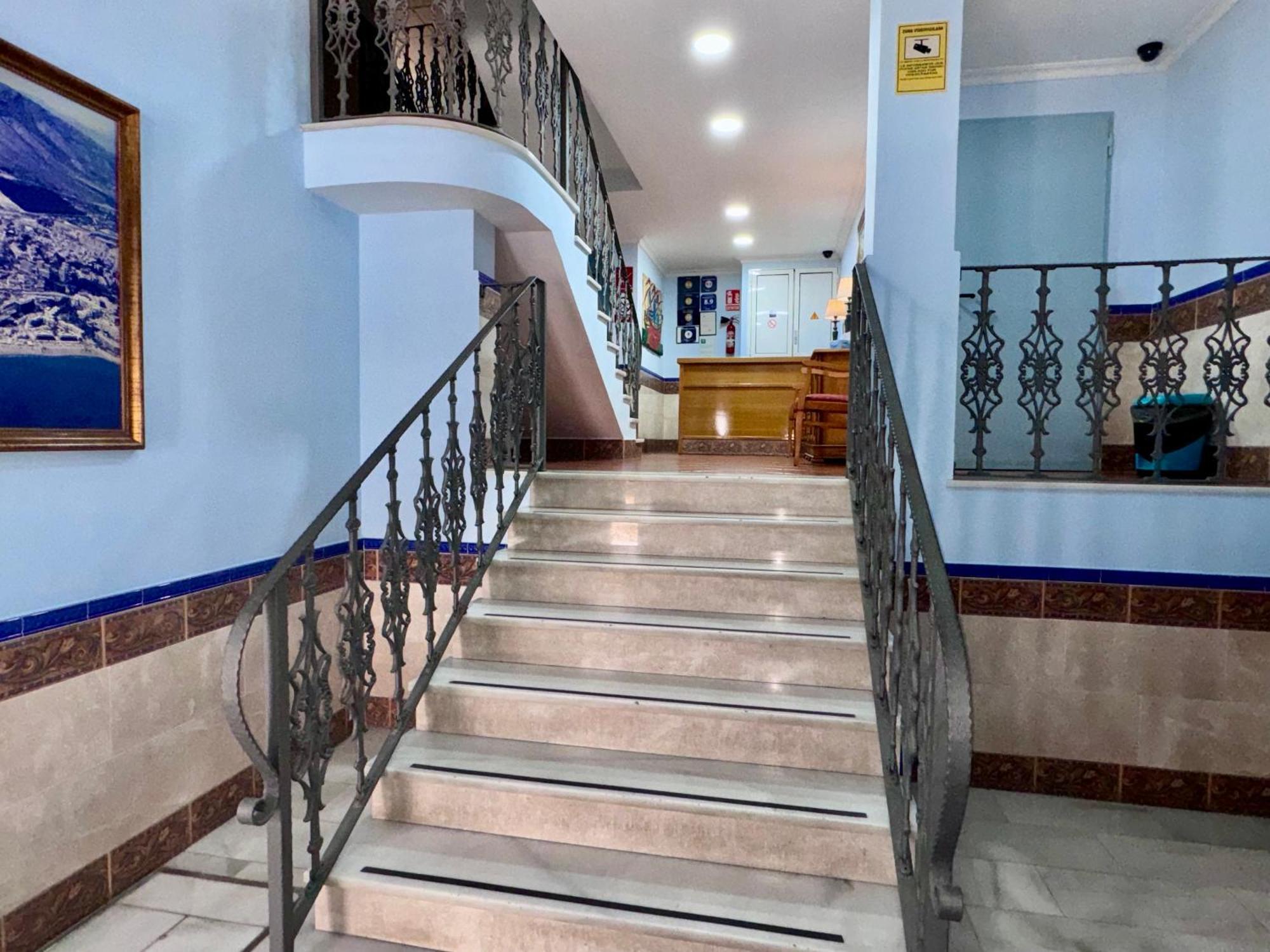 Apartamentos Nina De Oro Torremolinos Zewnętrze zdjęcie